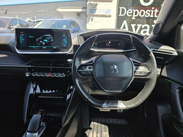 Peugeot e-2008 Gt Premium Blue #24