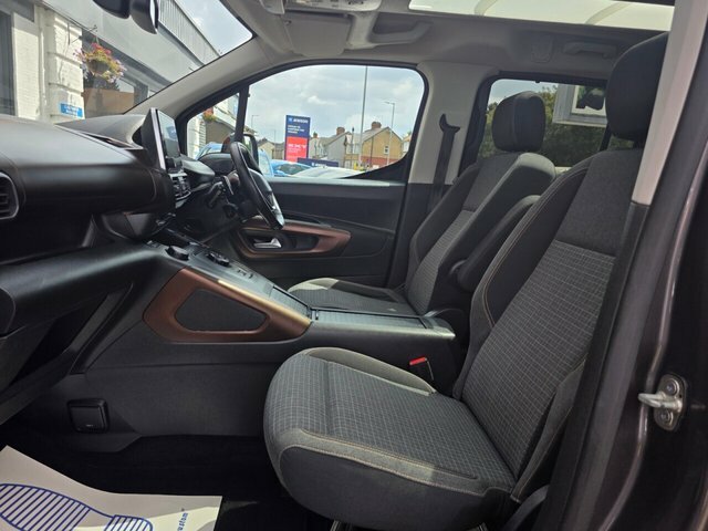 Peugeot Rifter 1.5L Active Blue #19