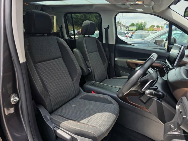 Peugeot Rifter 1.5L Active Blue #16