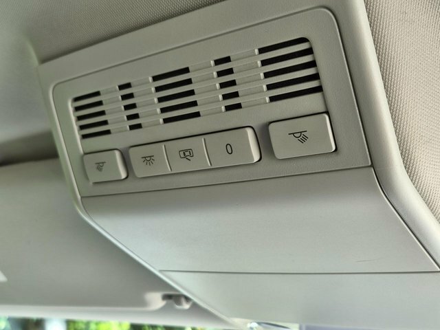 Volkswagen Transporter Shuttle 2L S Beige #24