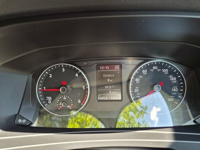 Volkswagen Transporter Shuttle 2L S Beige #17