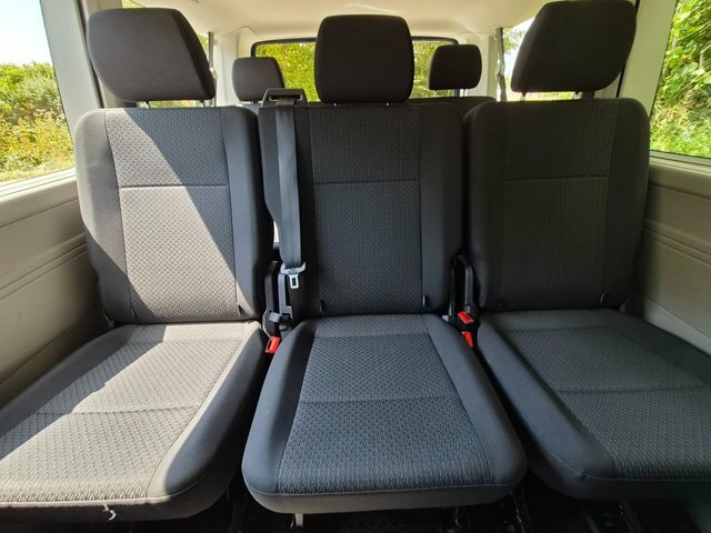 Volkswagen Transporter Shuttle 2L S Beige #27