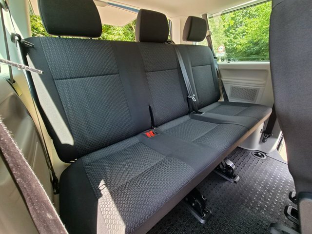 Volkswagen Transporter Shuttle 2L S Beige #13