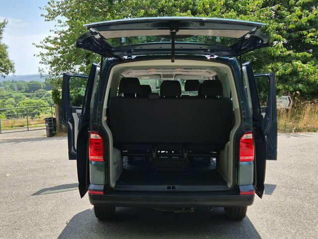Volkswagen Transporter Shuttle 2L S Beige #10