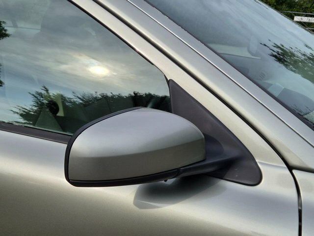 Volvo S60 Saloon Silver #23