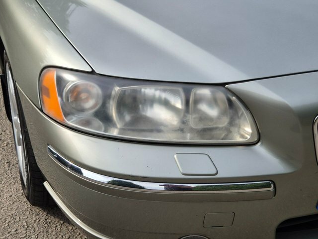 Volvo S60 Saloon Silver #31