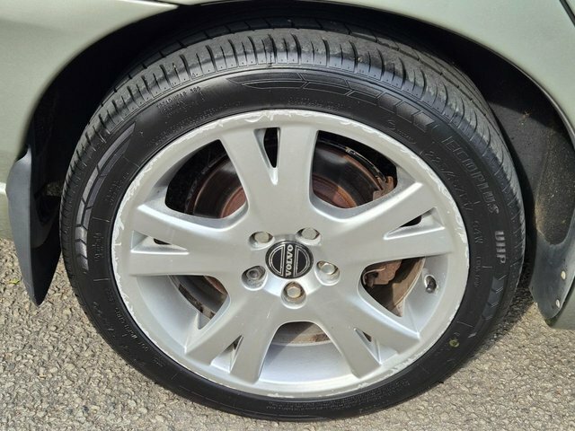 Volvo S60 Saloon Silver #24