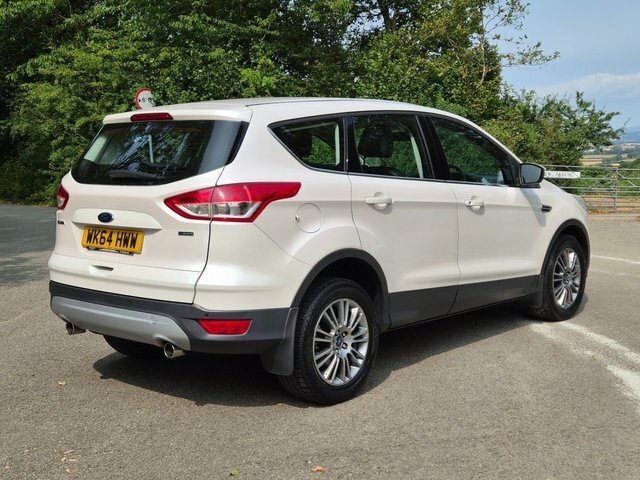 Ford Kuga 2014 1.6T Ecoboost Titanium Suv White #3