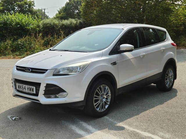 Ford Kuga 2014 1.6T Ecoboost Titanium Suv White #2