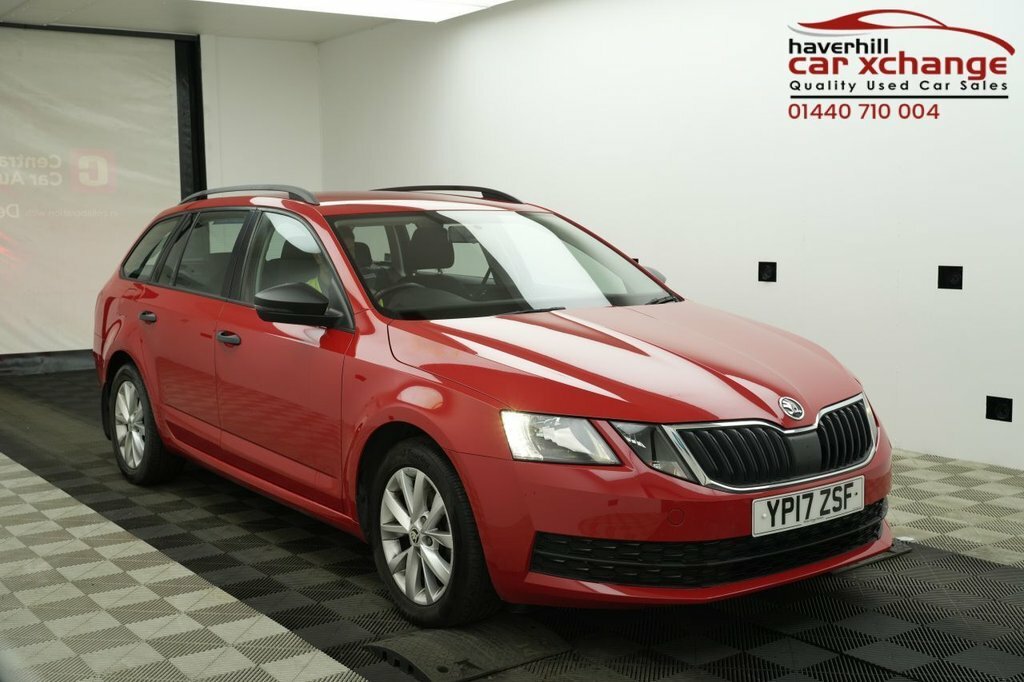 Skoda Octavia 1L S Red