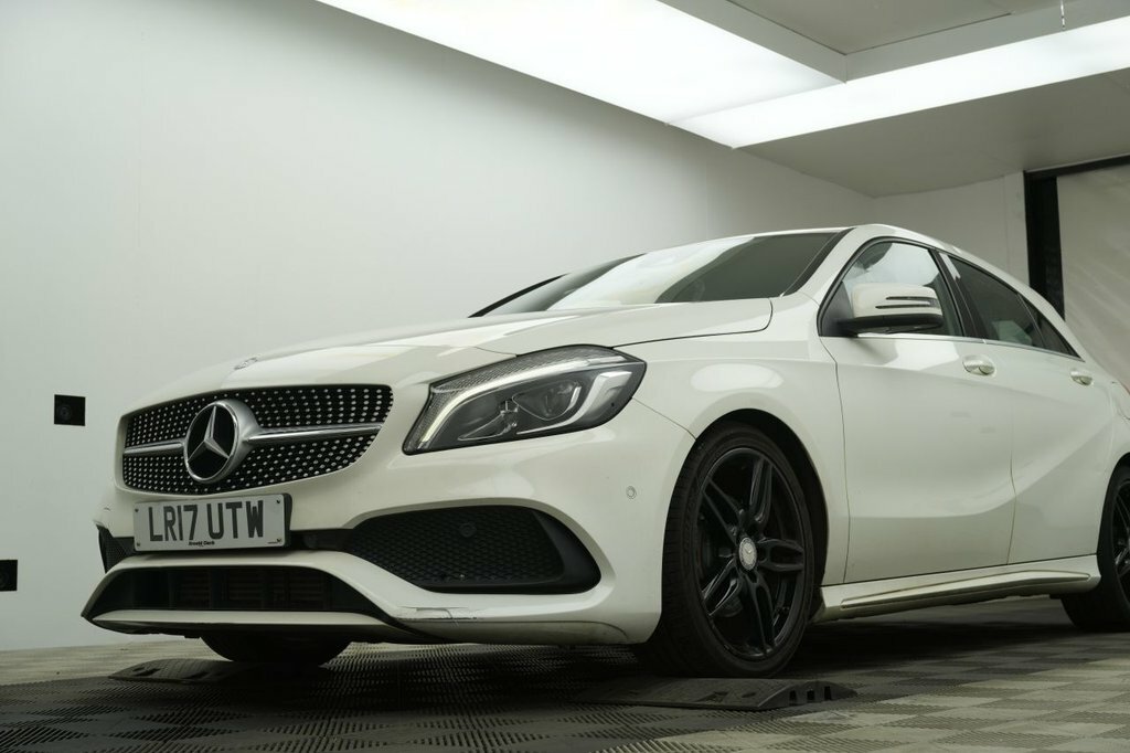Mercedes-Benz A Class 1.6L Amg Line White #6