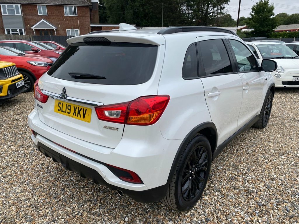 Mitsubishi ASX 1.6L Black White #4