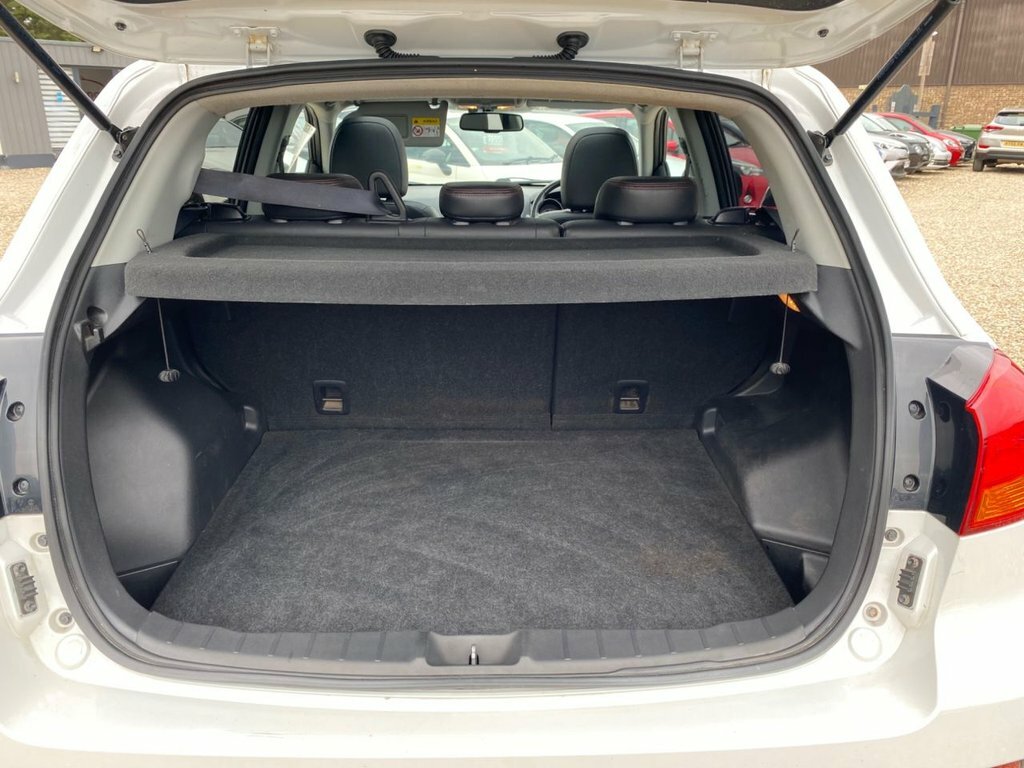 Mitsubishi ASX 1.6L Black White #6
