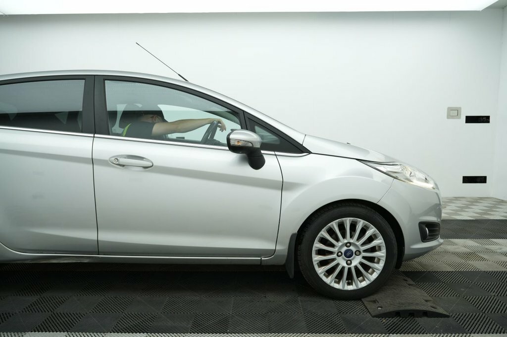 Ford Fiesta 1.5L Titanium Silver #3