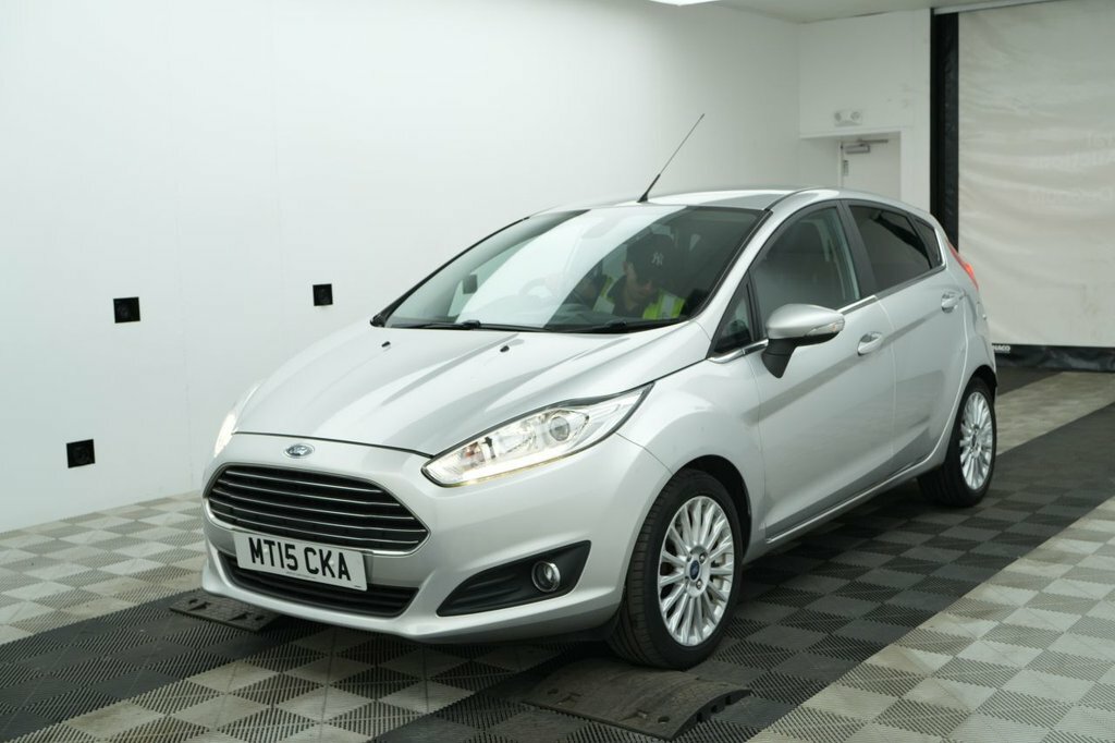 Ford Fiesta 1.5L Titanium Silver #2