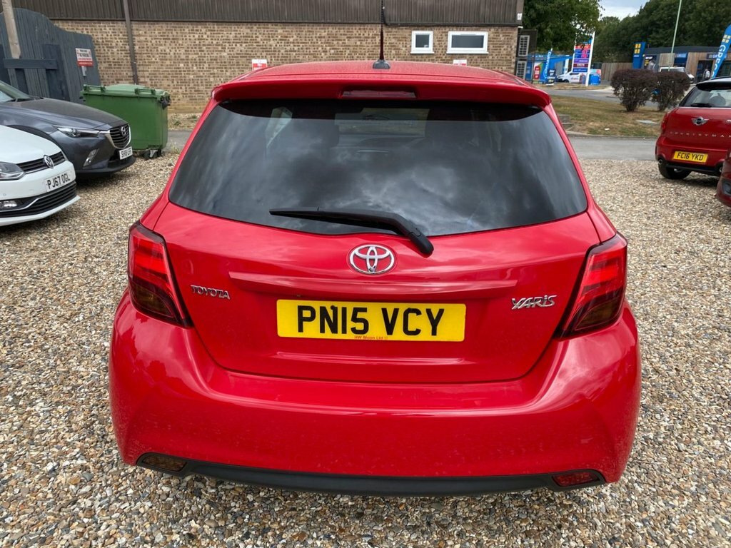 Toyota Yaris 1.3L Sport PN15VCY Red #6