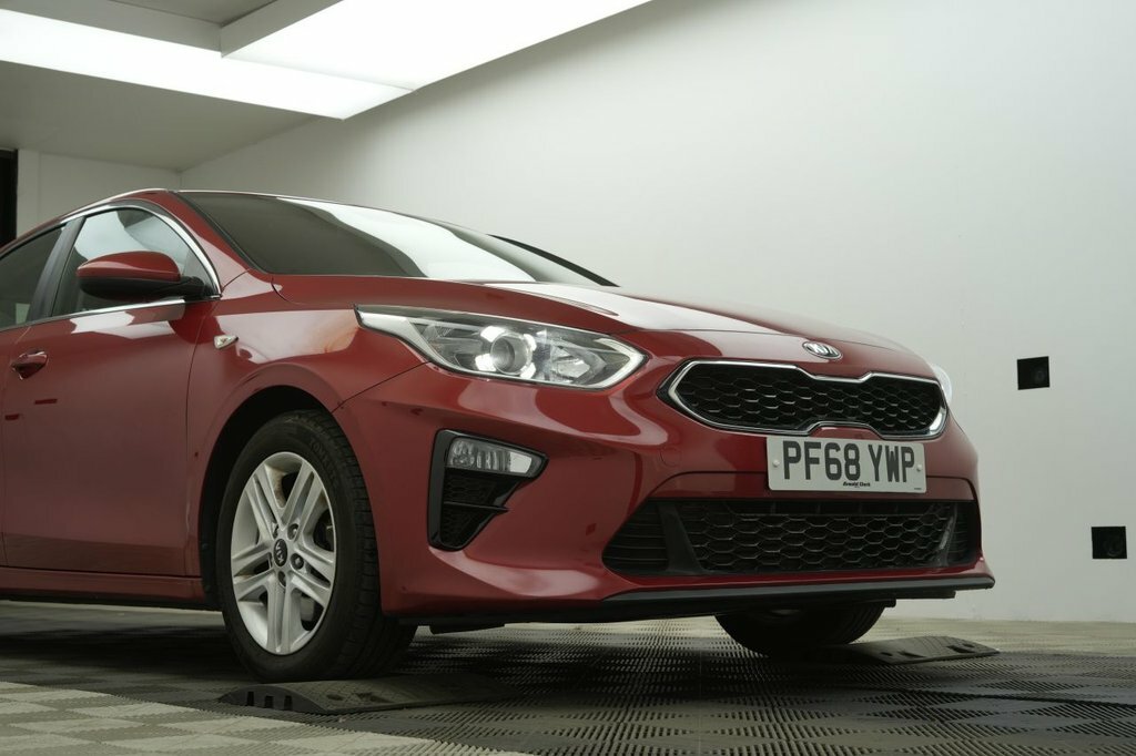 Kia Ceed 1.6L 2 Red #5