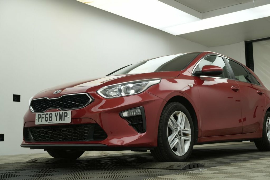 Kia Ceed 1.6L 2 Red #6