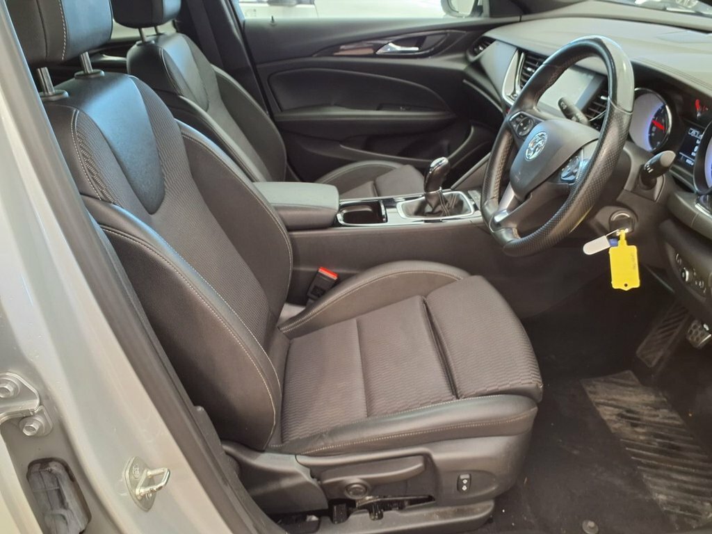 Vauxhall Insignia Sri Nav Black #10