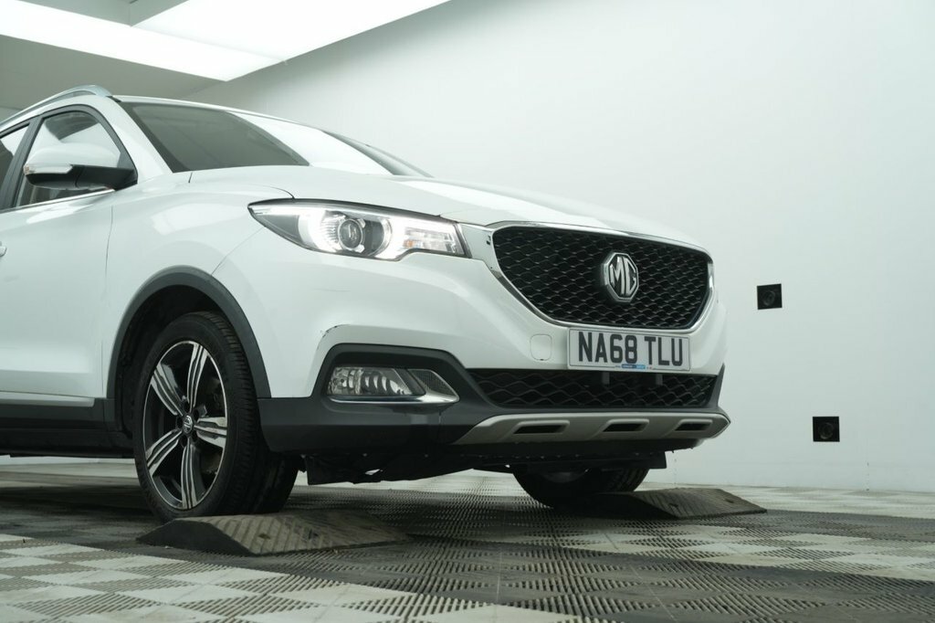 MG ZS 1.5L Exclusive White #5