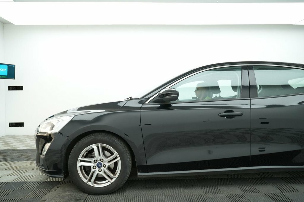 Ford Focus 1.5L Zetec Black #4