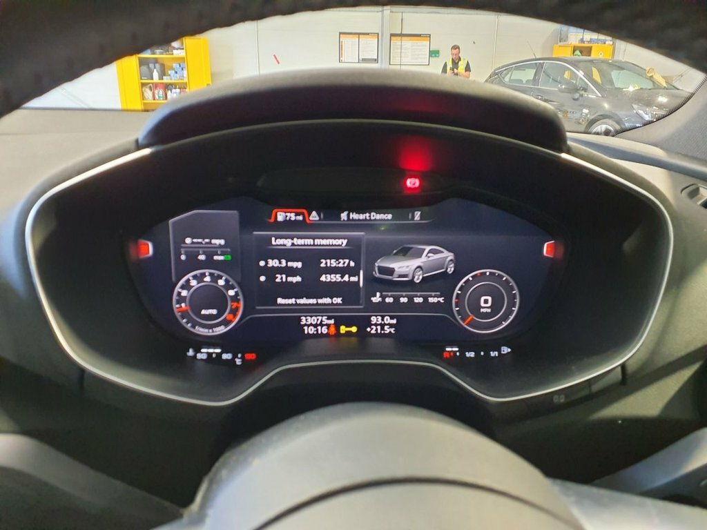 Audi TT Tdi Ultra Sport Black #12