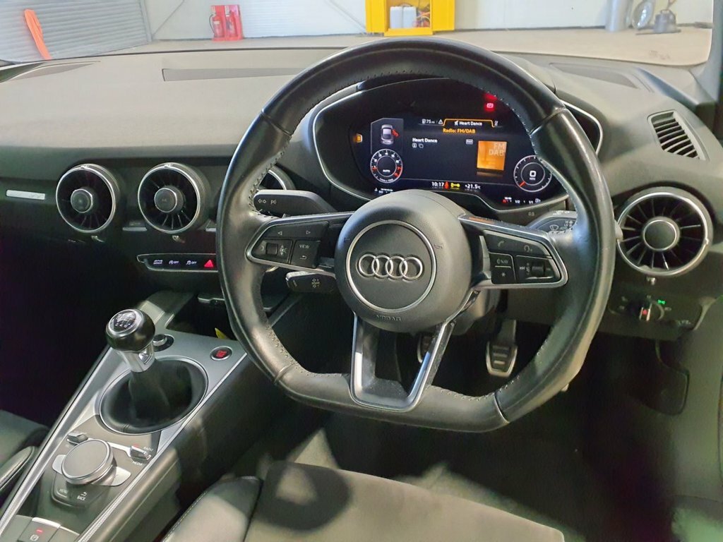Audi TT Tdi Ultra Sport Black #9