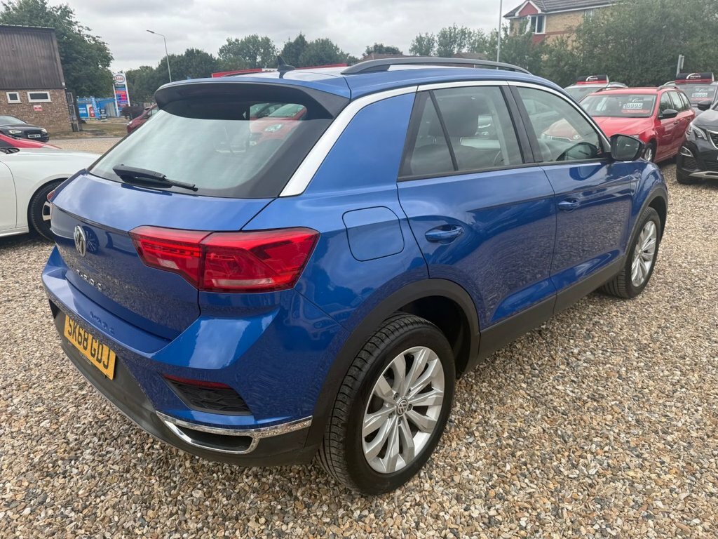 Volkswagen T-Roc 1L Se SK68GDJ Blue #6