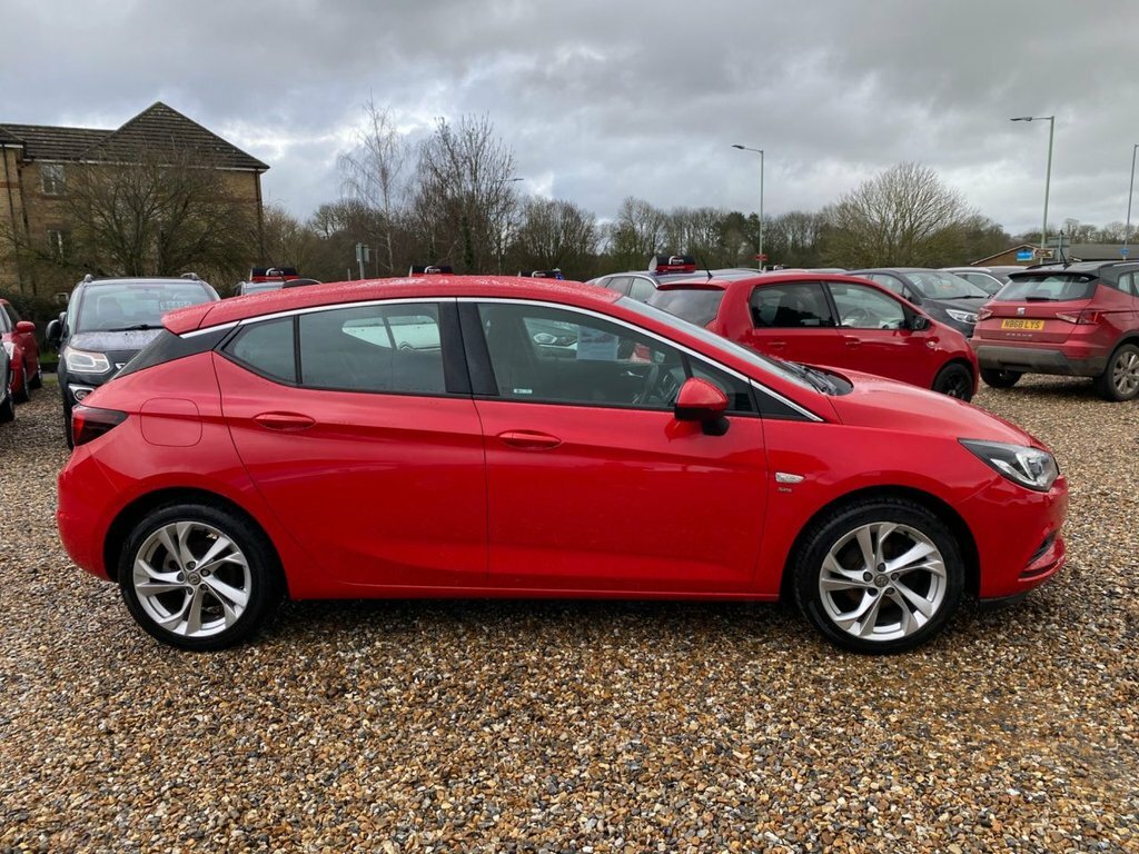 Vauxhall Astra 1.4L Sri Red #3