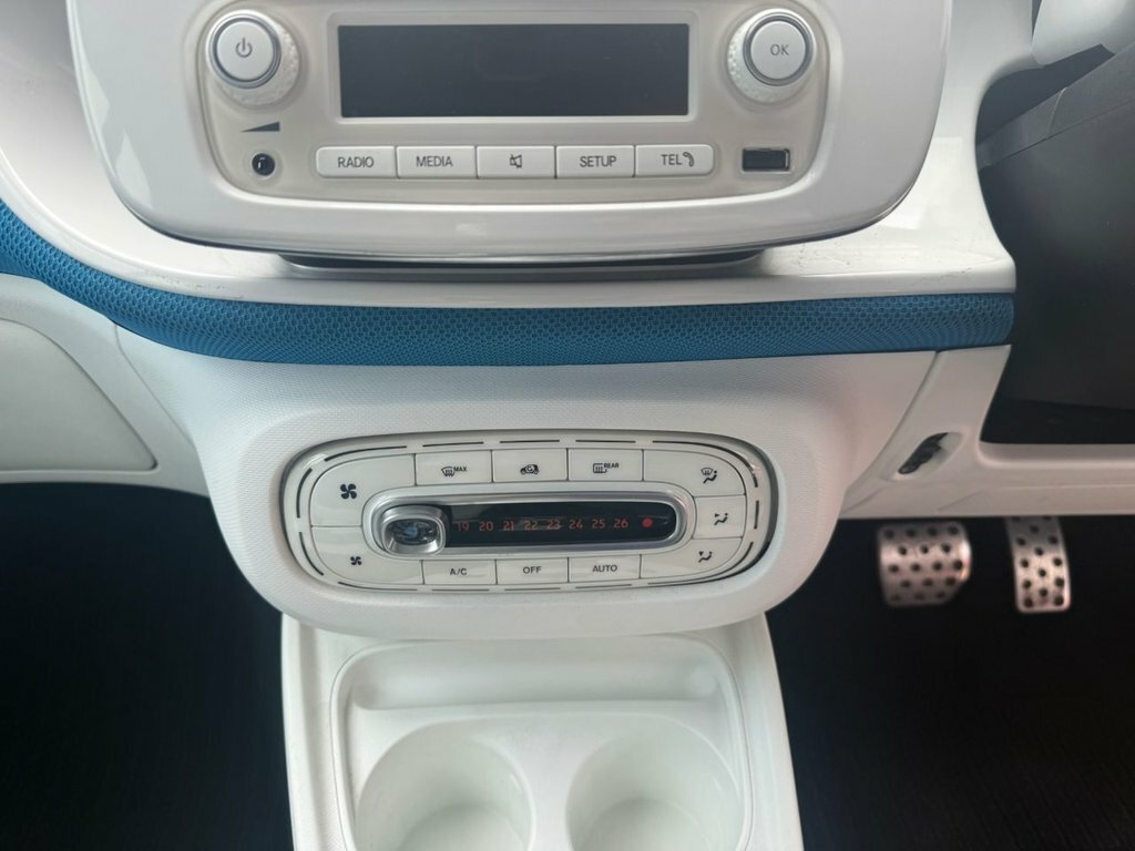 Smart Fortwo Coupe 1L Passion White #15
