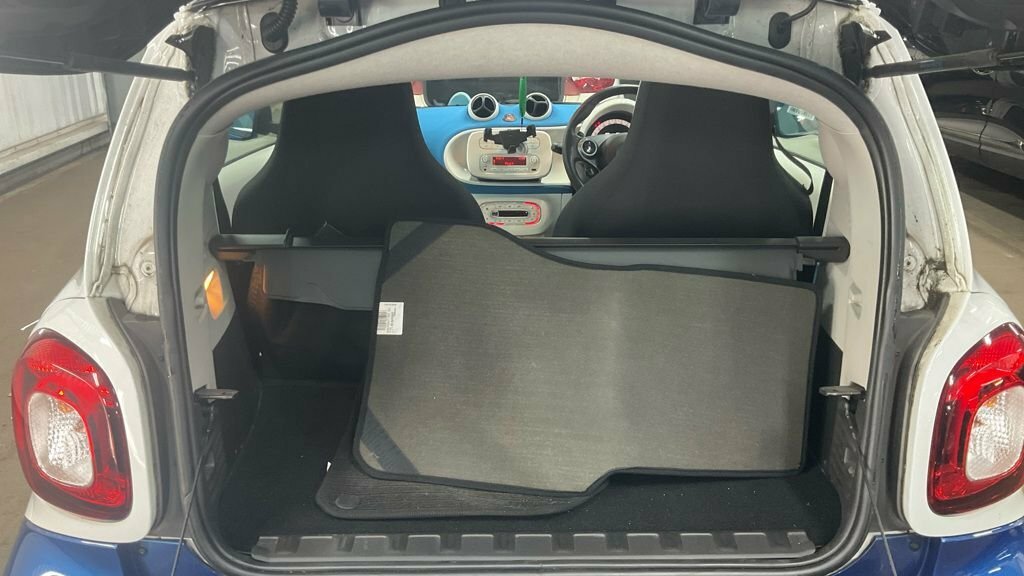 Smart Fortwo Coupe 1.0 Edition Black 71 Bhp Black #12