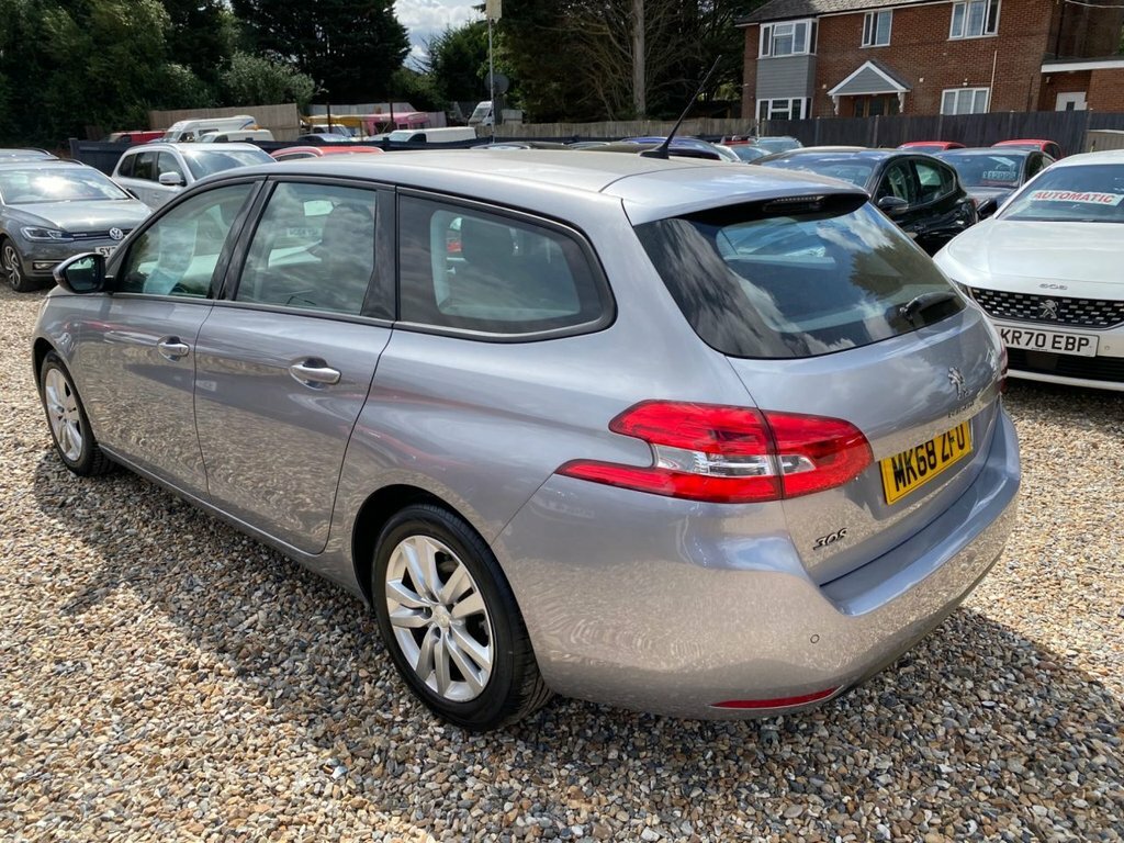 Peugeot 308 SW 1.5L Active Grey #6