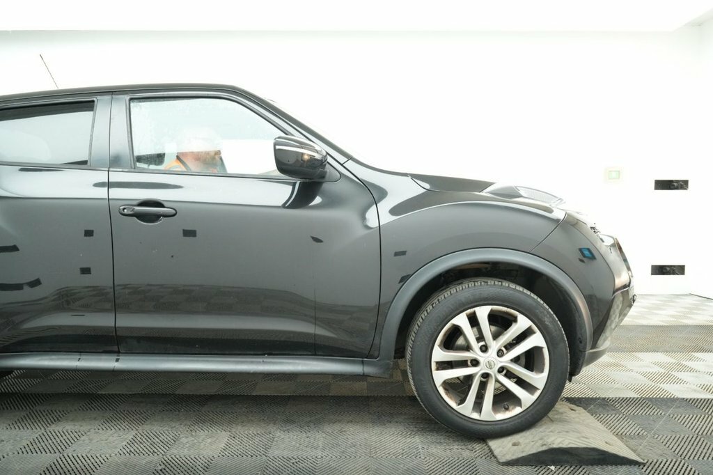 Nissan Juke 1.5L N-connecta Black #3