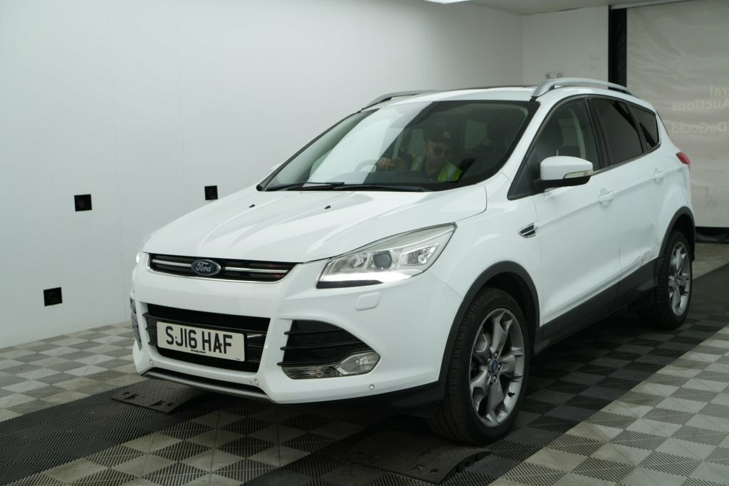 Ford Kuga 2L Titanium X Sport White #2