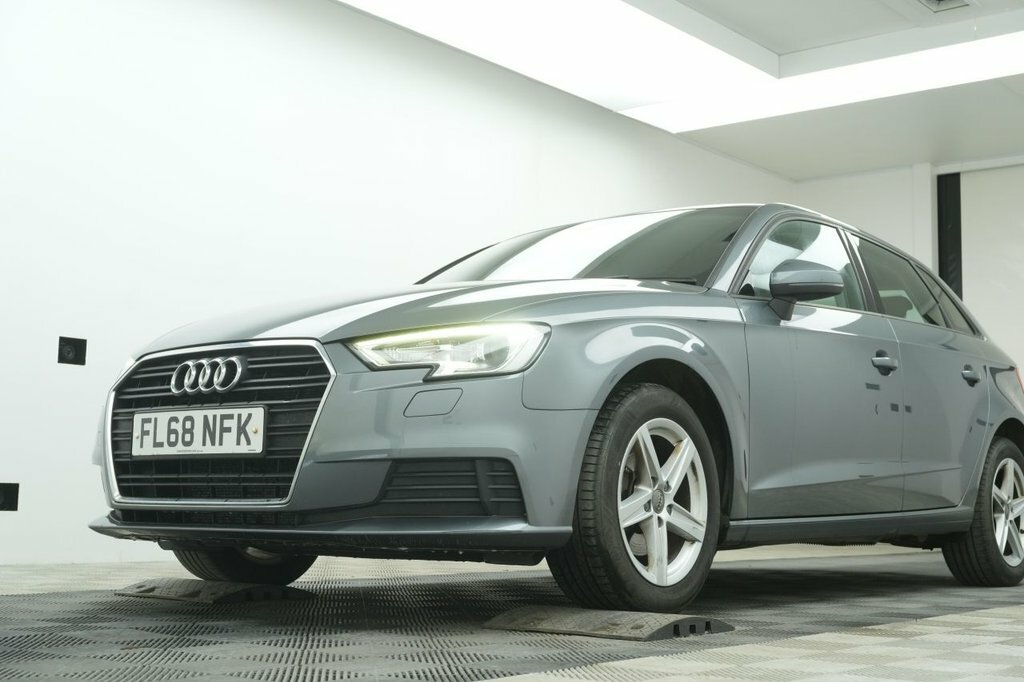 Audi A3 1L Se Technik Grey #6