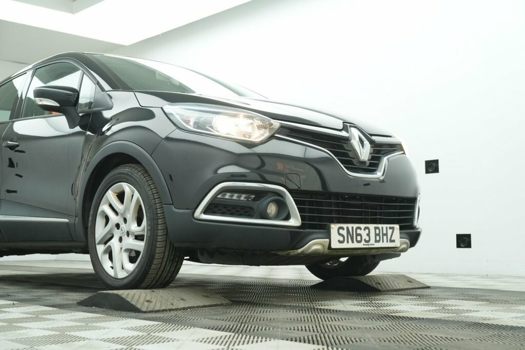 Renault Captur 0.9L Dynamique Medianav Black #5
