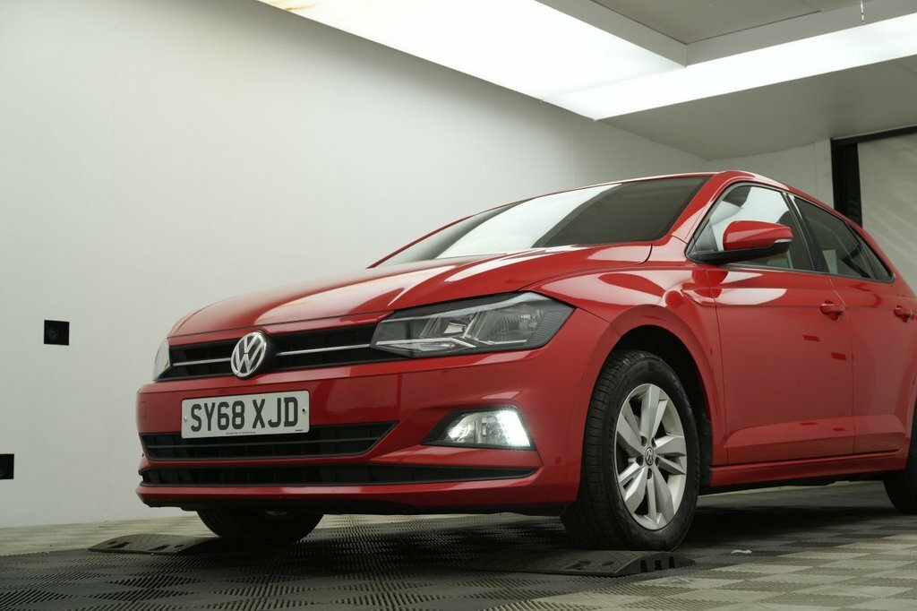 Volkswagen Polo 1L Se Red #6