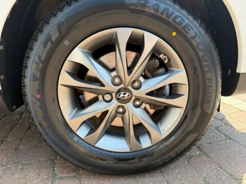 Hyundai Ix35 1.7 Crdi Premium Suv Euro 5 Ss Grey #30