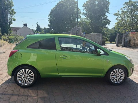 Vauxhall Corsa 1.2 Corsa Excite AD11AHY Green #3