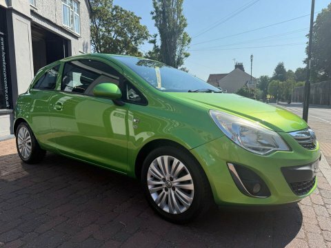 Vauxhall Corsa 1.2 Corsa Excite AD11AHY Green #5