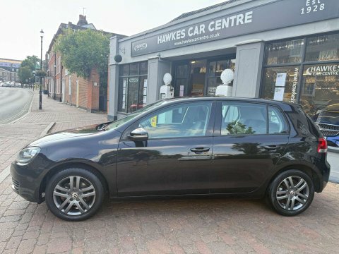 Volkswagen Golf 1.6 Golf Se Black #2