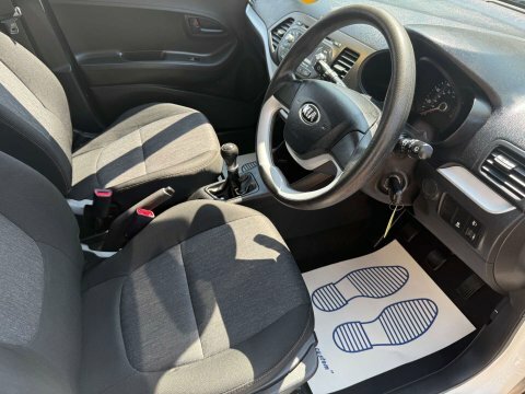 Kia Picanto Hatchback Beige #16