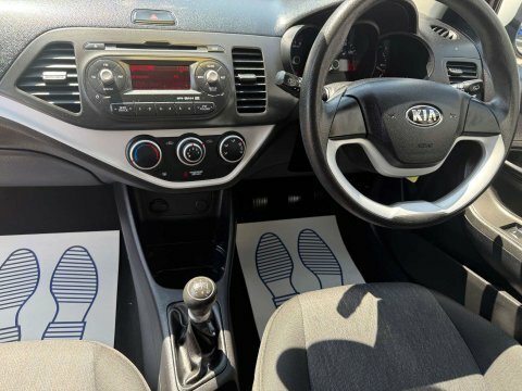 Kia Picanto Hatchback Beige #15