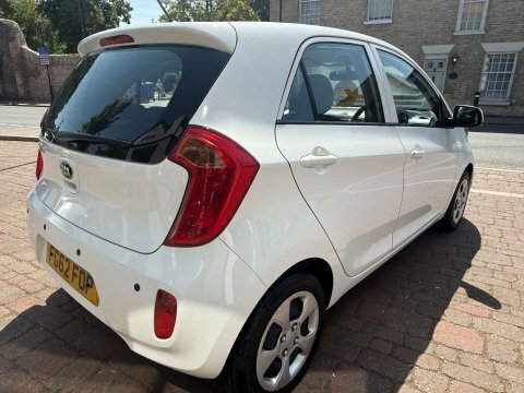 Kia Picanto Hatchback Beige #11