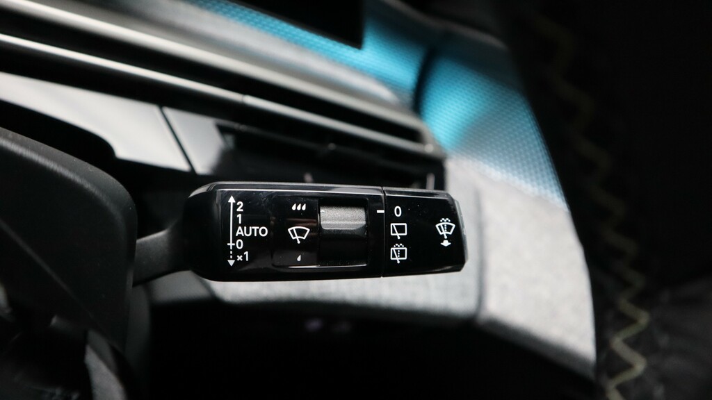 Peugeot 5008 1.2 Hybrid 145 Allure E-dsc6 Grey #15