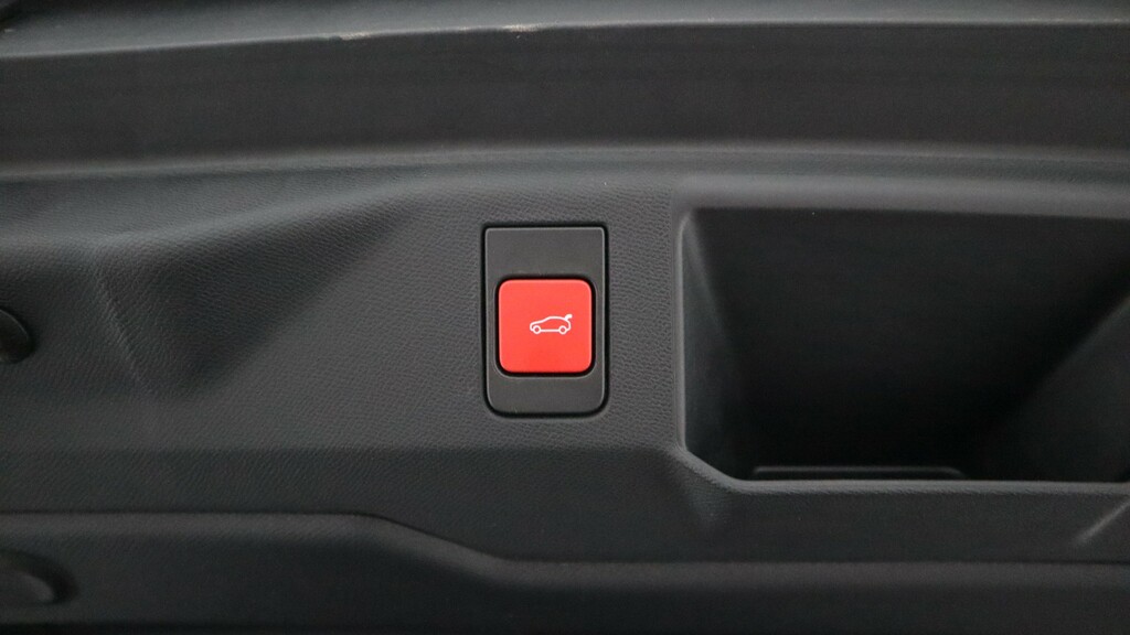 Peugeot 5008 1.2 Hybrid 145 Allure E-dsc6 Grey #37
