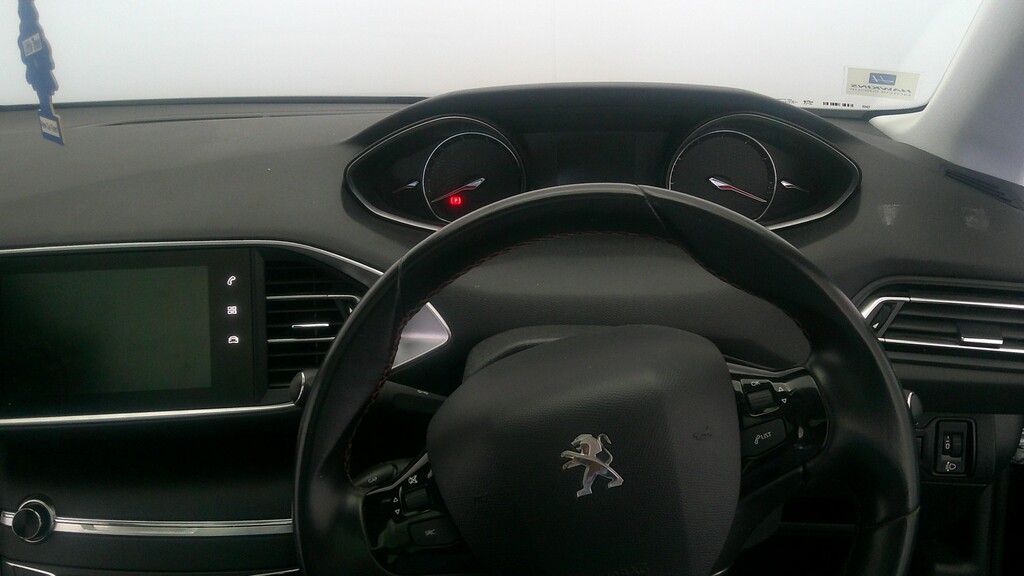 Peugeot 308 1.5Bhdi 130Hp Allure Due In Black #12