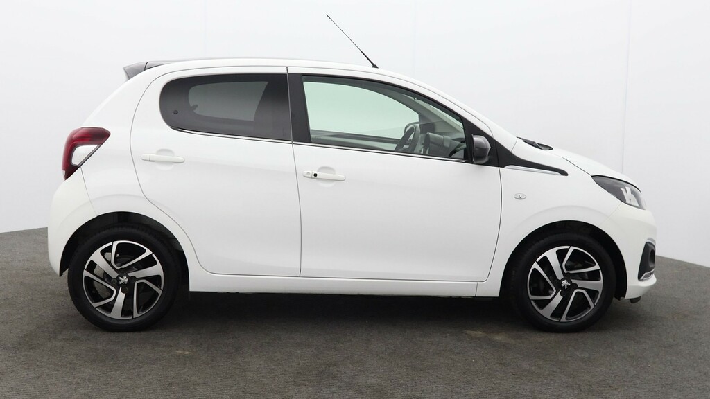 Peugeot 108 Peugeot 108 1.0 Allure Hatchback Red #2