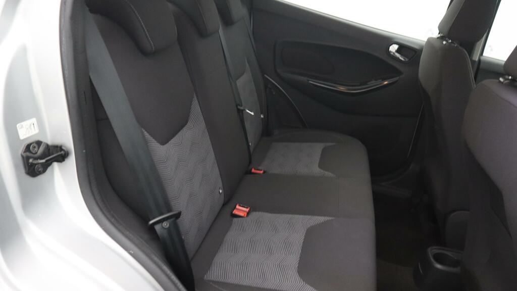 Ford KA+ Ka Zetec Black #19