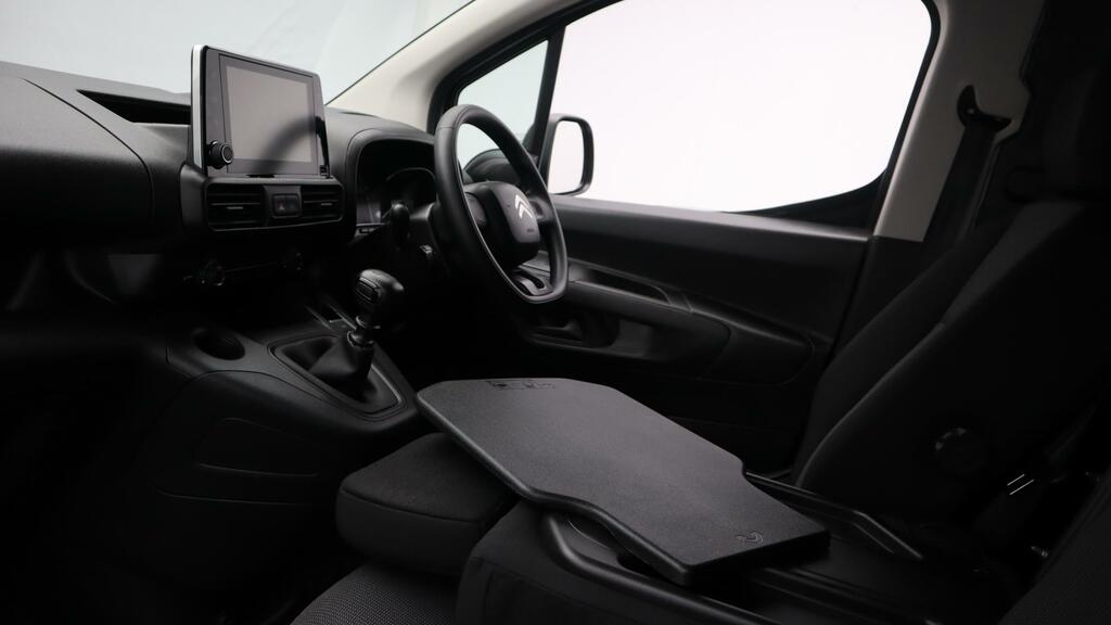 Citroen Berlingo White #13